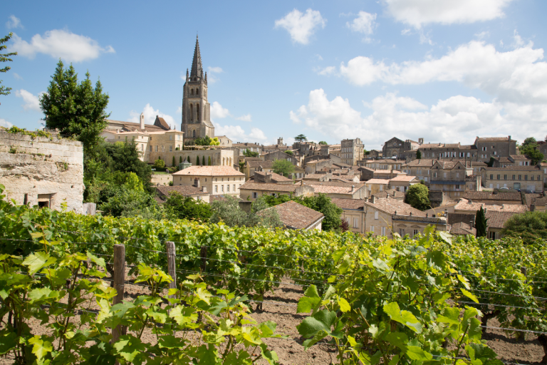 10 Ways to Discover Bordeaux Beyond the Tourist Trail 10 Ways to Discover Bordeaux Beyond the Tourist Trail